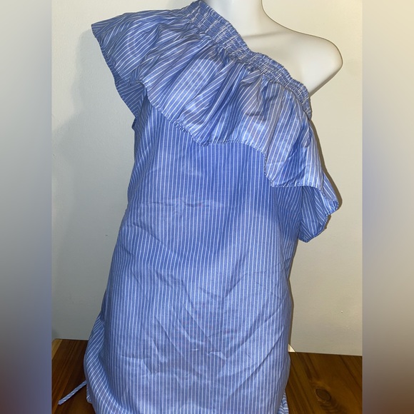 Size large - Picture 1 of 3